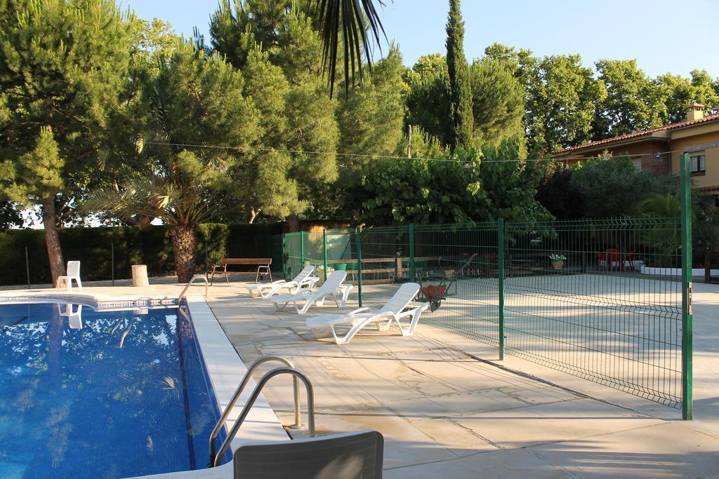 Hostal Braseria Tivissa Exterior photo